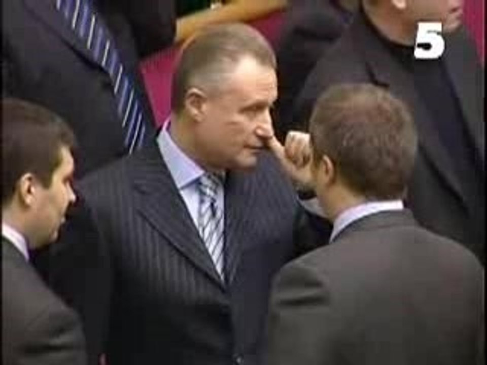 homme_politique_nez