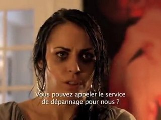 The Human Centipede - Bande-annonce [VOST]