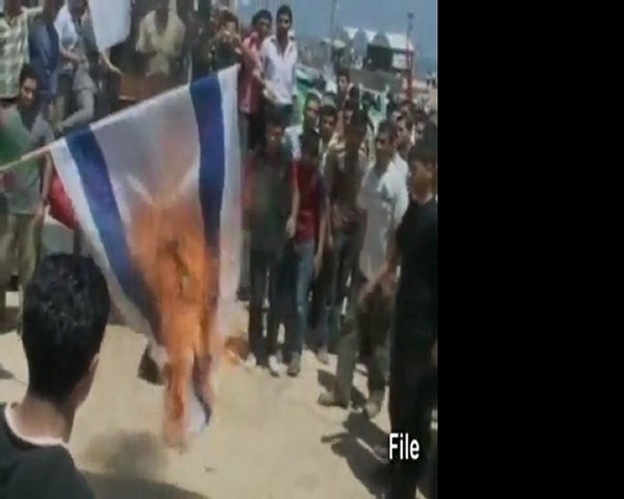 UN panel faults both sides in Gaza ship clash.