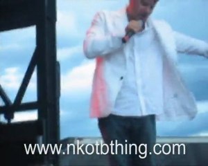 Jordan Knight "Close my eyes" live