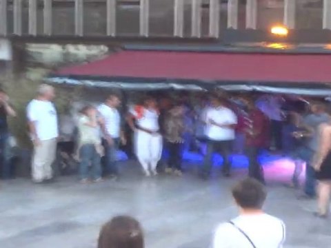 repas en groupe a paris soiree en groupes paris diner en groupesau tout le monde en parle