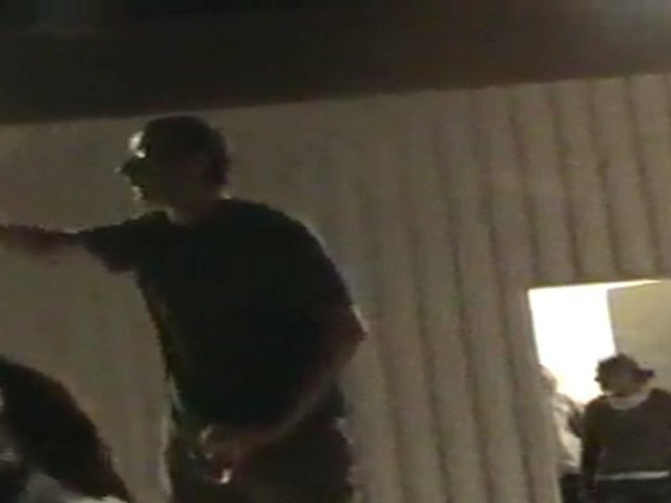 VIDEO 21 - loisirlhand au tournoi de mazan 2011