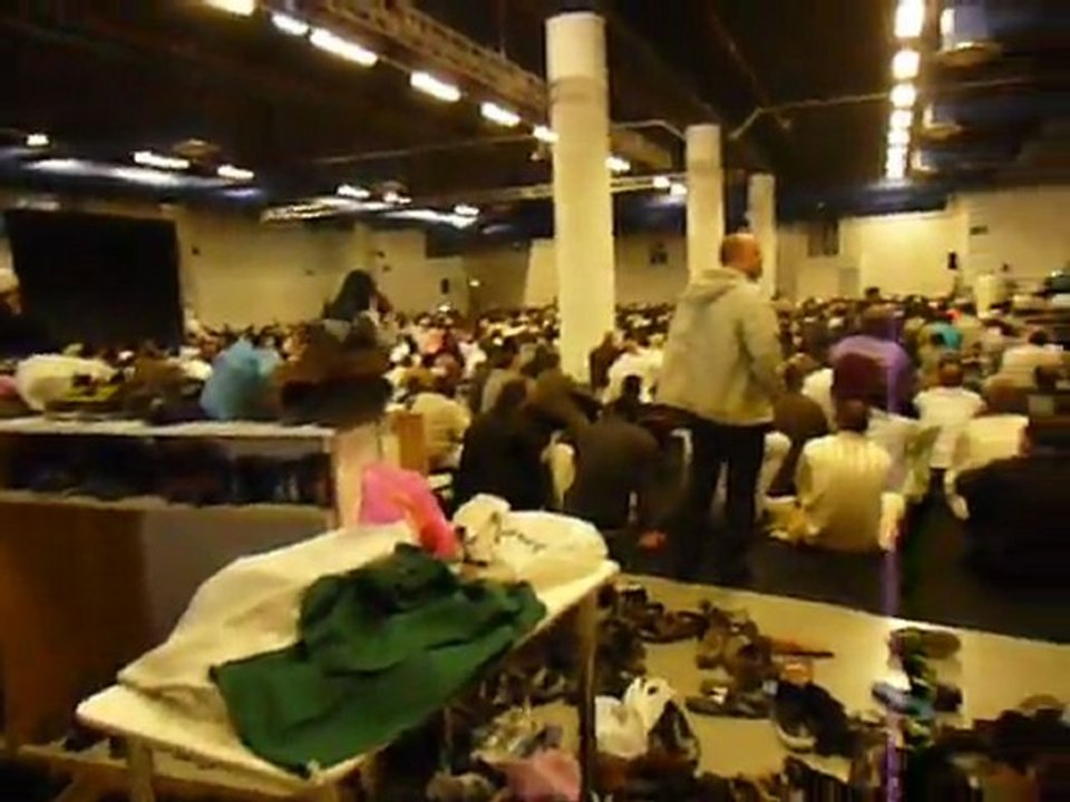 Prêche de l'Aîd El Fitr  30 sept 2011 au palais des congrès de Montreuil 93100