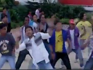 Moner Cell Phone - Fande Poriya Boga Kande Re (2011) 25MB[Doridro.com]