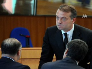 Uzan'a 10 milyar dolarlık darbe