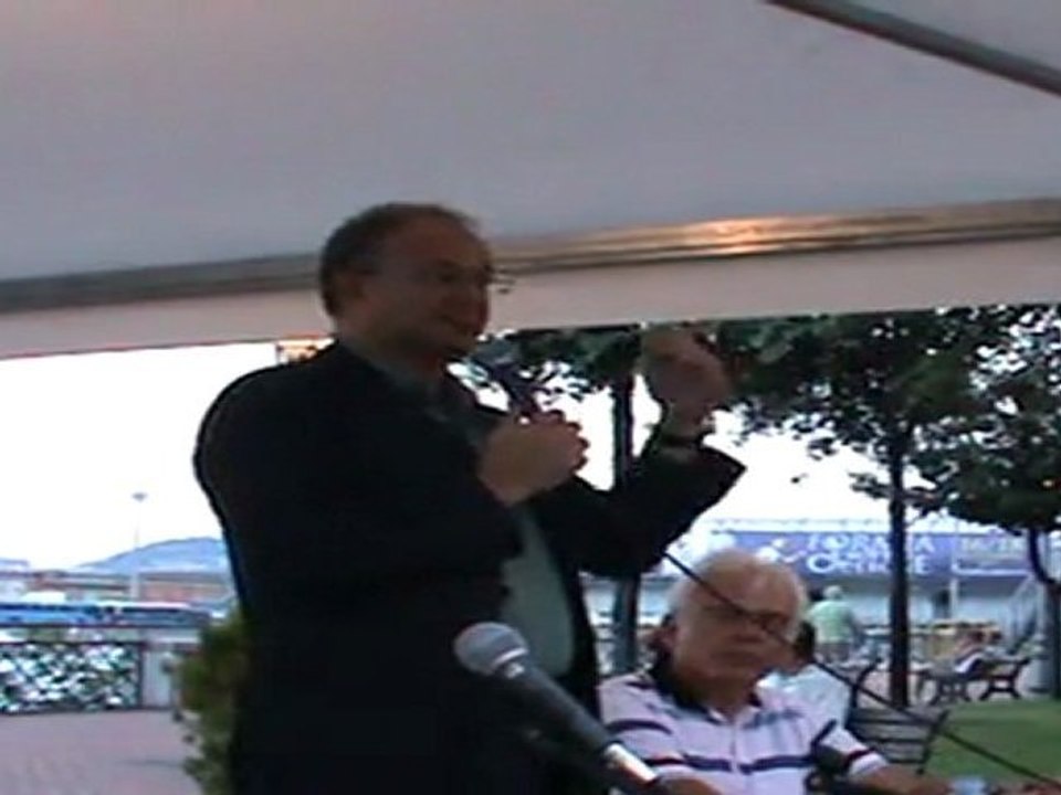 L'Europarlamentare Roberto Gualtieri a Festa Democratica