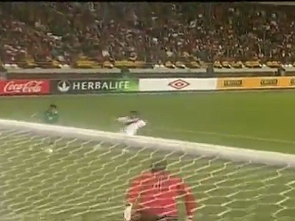 Peru und Bolivien trennen sich unentschieden