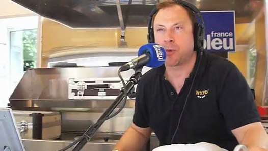 France Bleu Nord en direct de la braderie de Lille. - Vidéo dailymotion