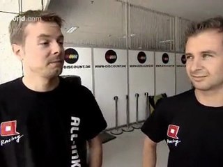 GT1-Life Wattie talks to the Lamborghini drivers at DKR www-discount.de