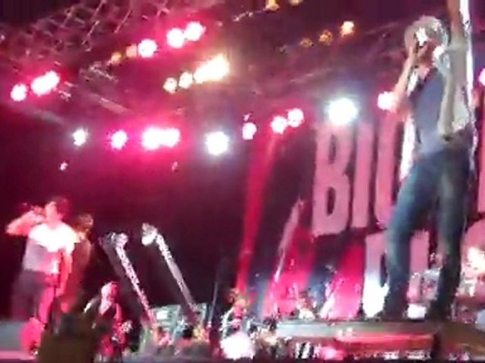 Big Time Rush- city is ours/confetti