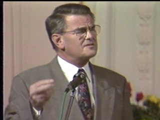 أحمد ديدات هـل عيـســى الـــه ــ الجزء الأول ــ