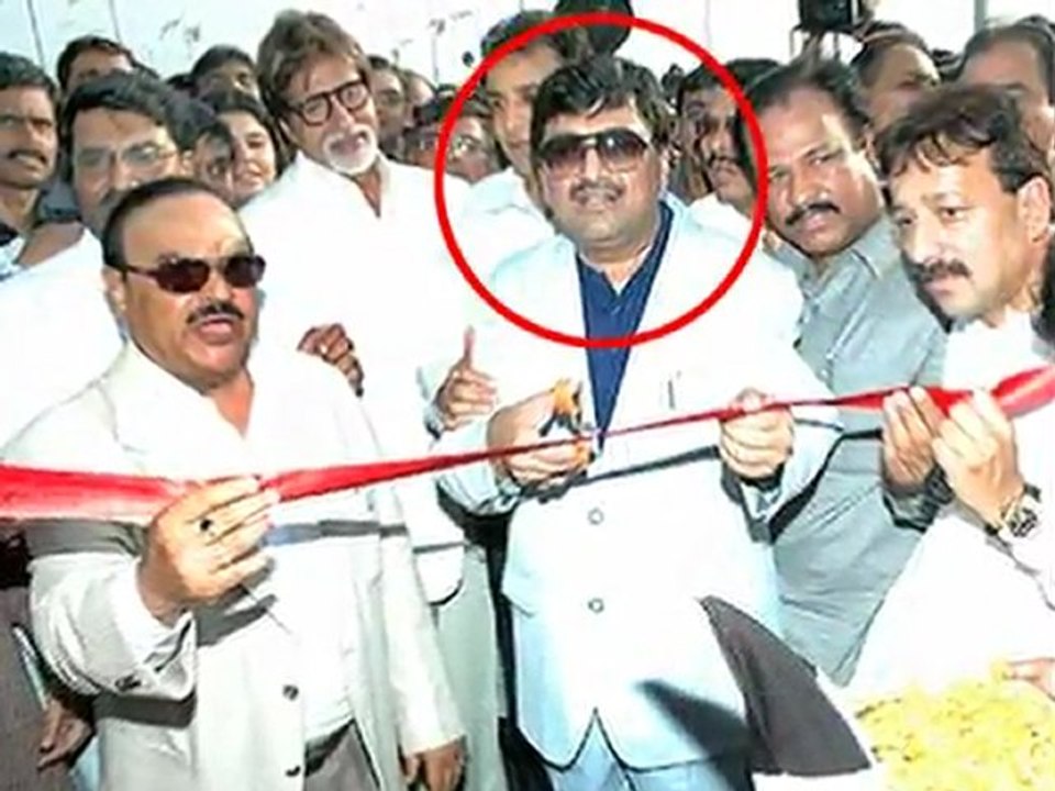 Five Bollywood Stars Slammed By Political Parties – Latest Bollywood News