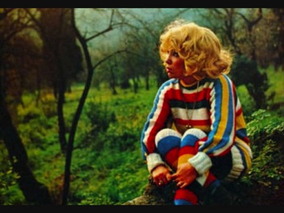 Afet Serenay Yarim Gitti Cesmeye.