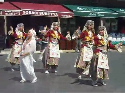 Bedia Akartürk Ödemiş Kavakları Klip Çekimi-05.09.2011