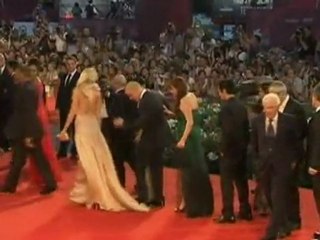 Gwyneth Paltrow premieres Contagion in Venice