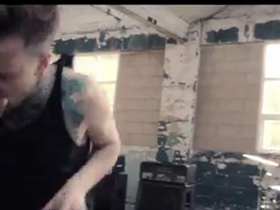 Betraying The Martyrs-ManMadeDisaster-MOV-MTV