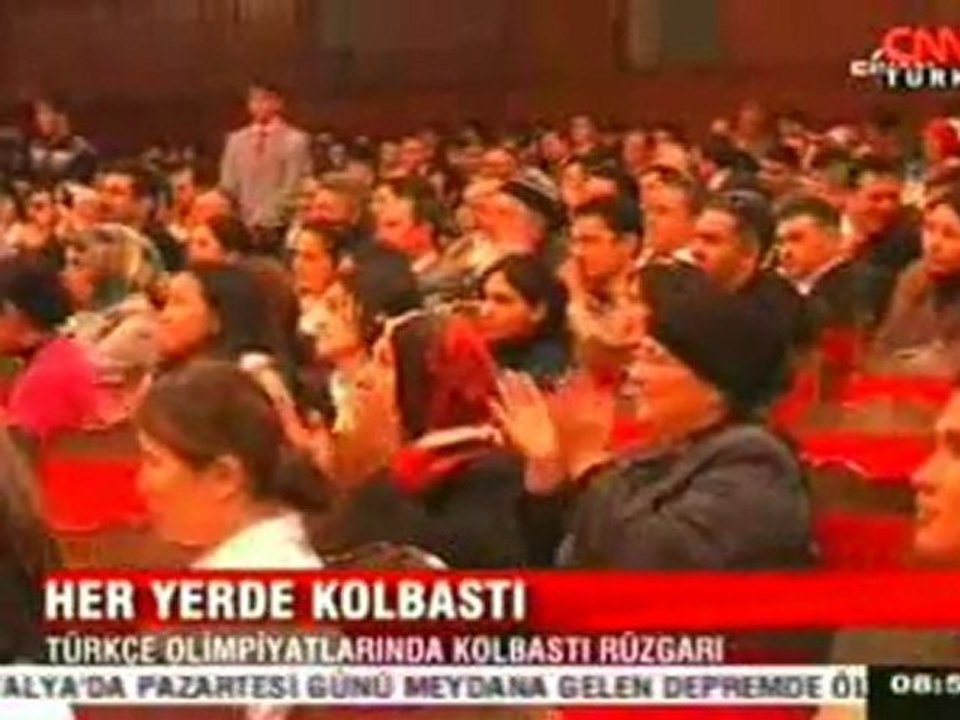 CNN Türk Kol Bastı