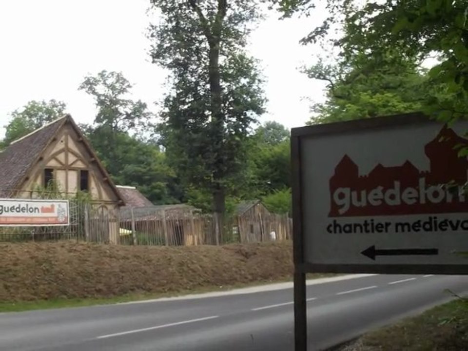 GUEDELON