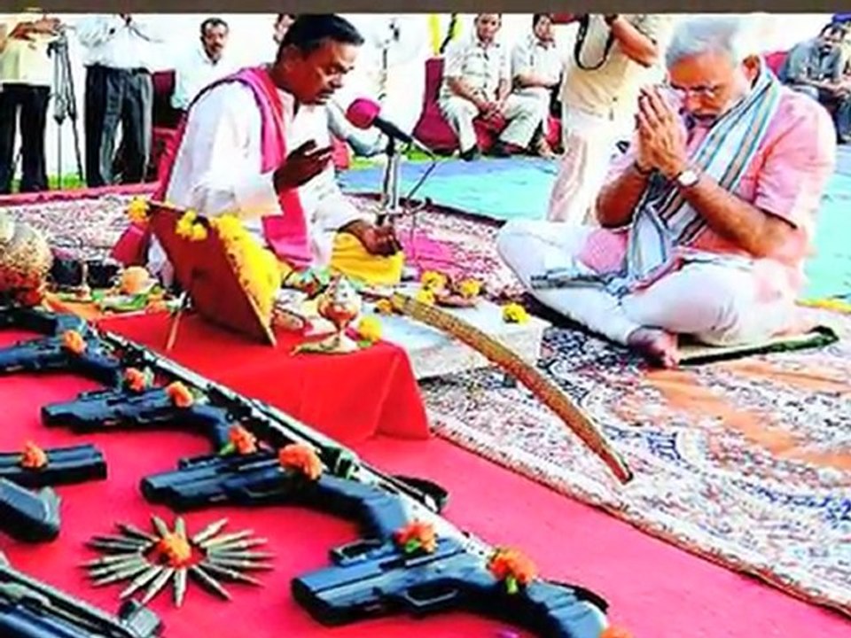 Comedy Show Jay Hind! Narendra Modi's Secular Dussera hilarious video