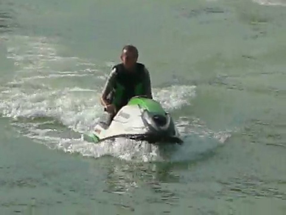 Découverte du jet à bras