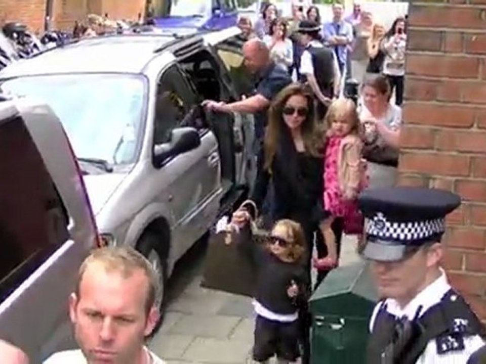 Brad Pitt and Angelia Jolie Take Kids to the Movies