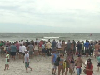 Top surfers eye one million-dollar prize