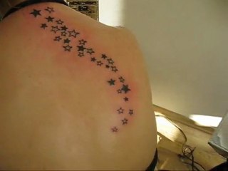 Sırt dövme Modeli Yıldız dövme istanbul dövmeci