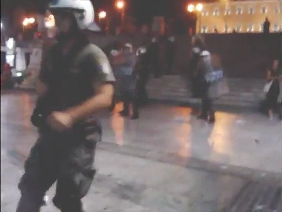 MAT στο Μετρό στην Πλατεία Συντάγματος (3-9-2011)