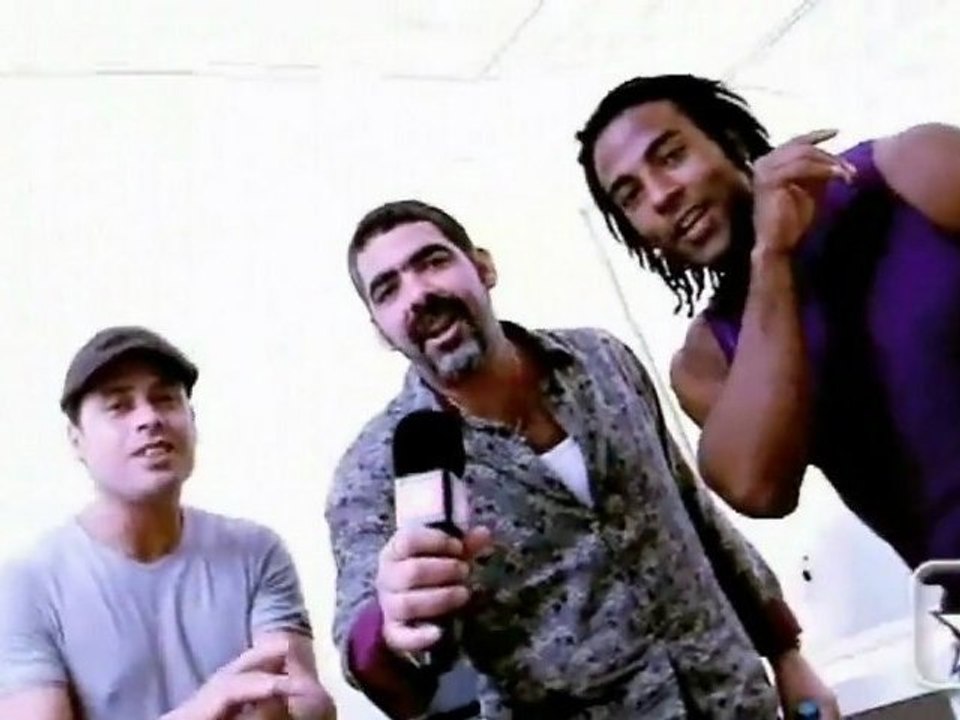 Orishas - Entrevistas en Sao Paulo "Brasil" (Cosita Buena 2009)