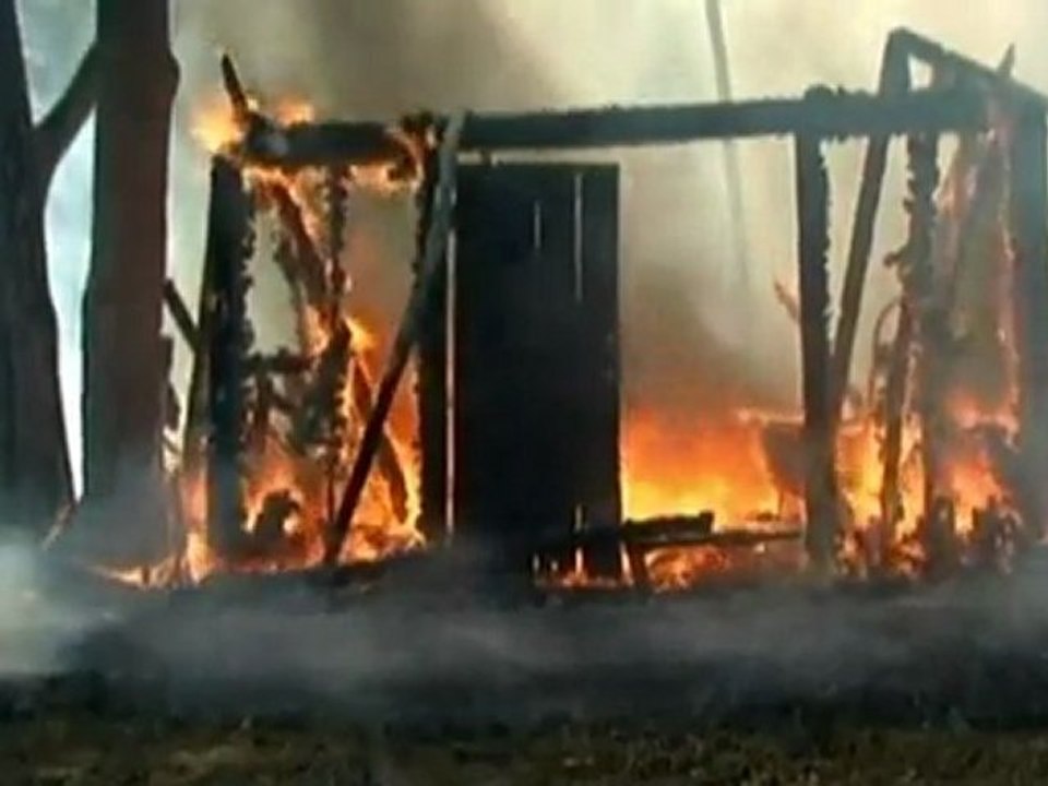 Texas wildfires kill two