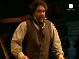 Italian opera star Licitra dies after crash