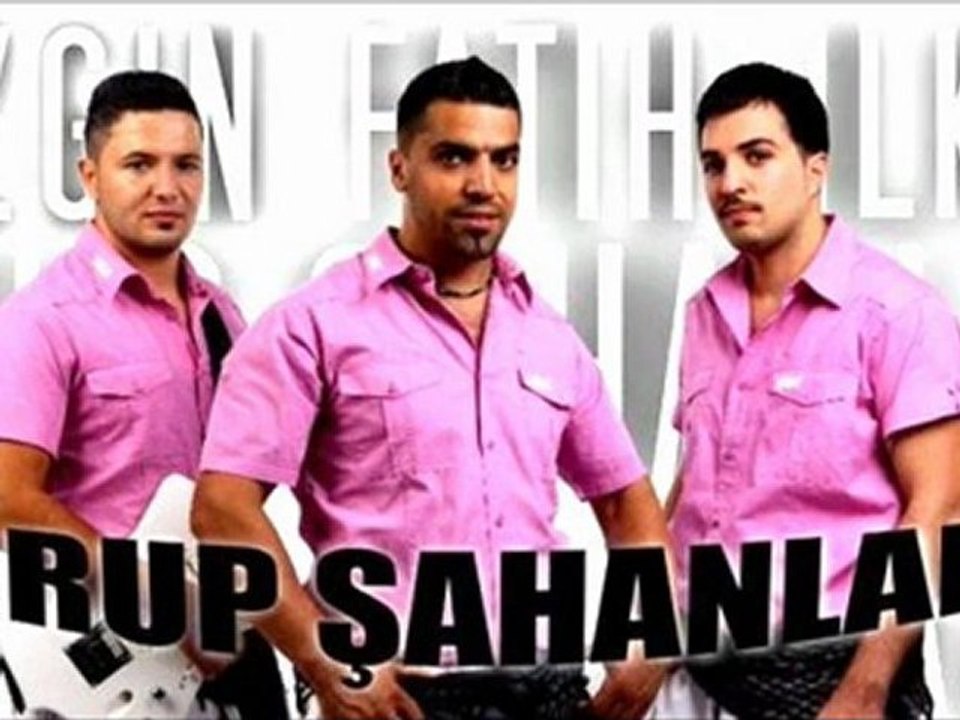 Grup Sahanlar - yepyeni süper Halay 2011 halay potpori dik halay