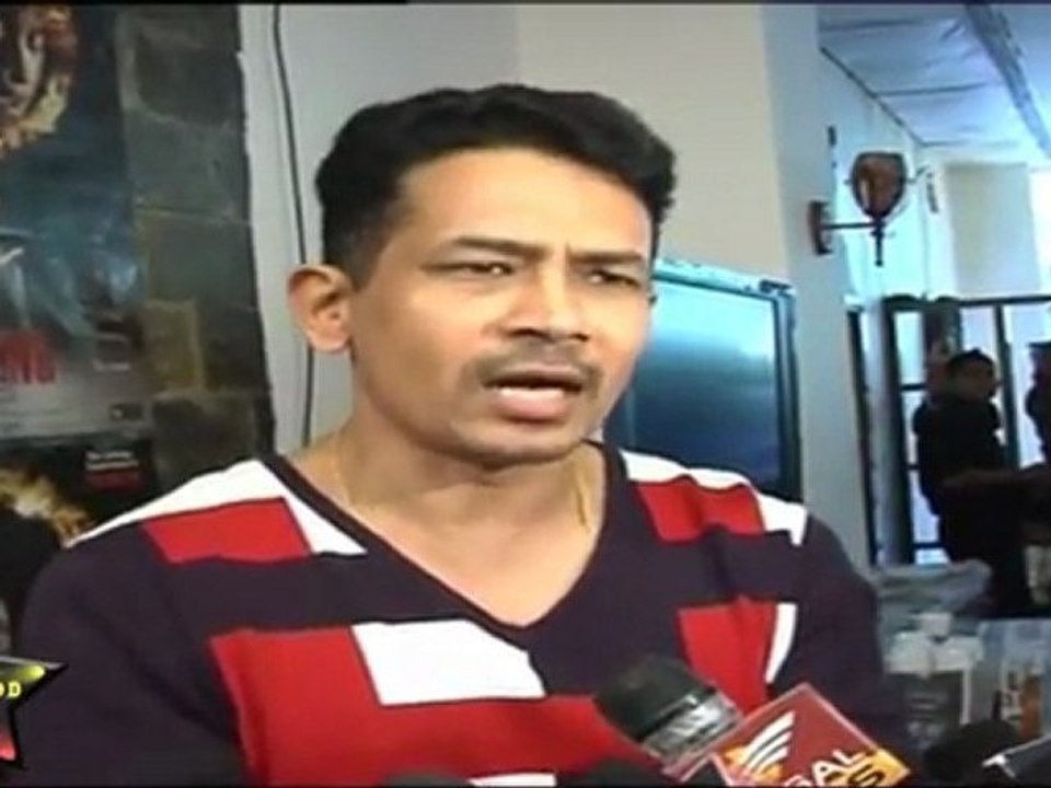 Atul Kulkarni At Audio Launch"Warning"