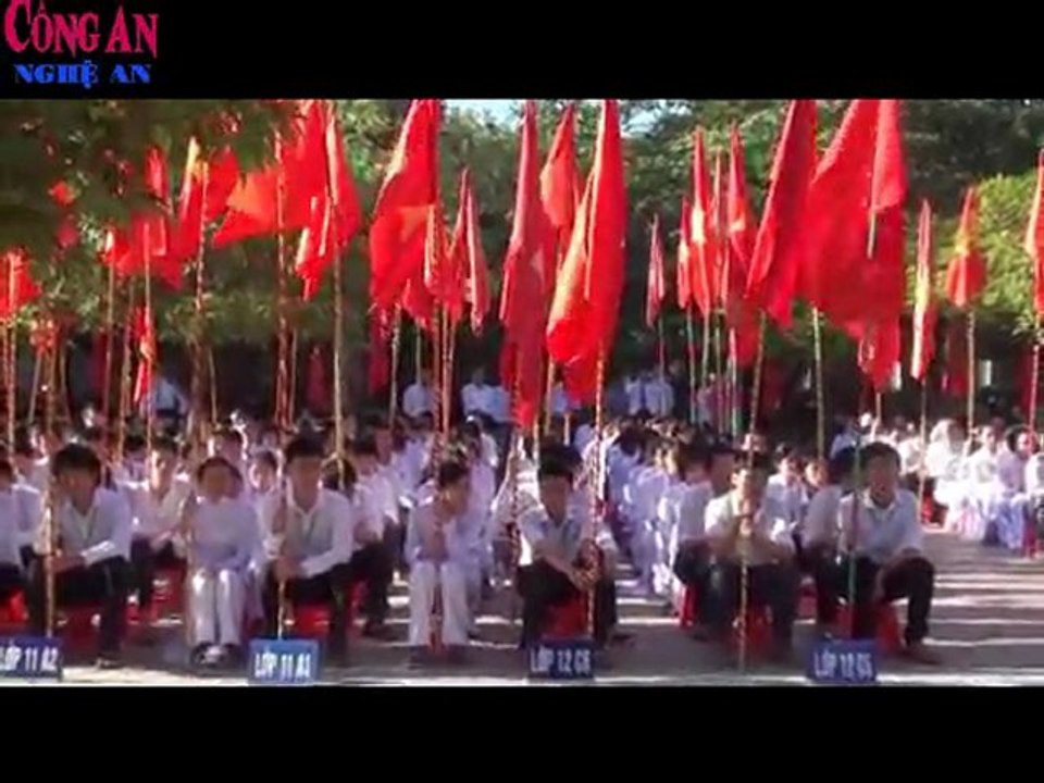 Chủ tịch nước dự khai giảng năm học mới tại Nghệ An