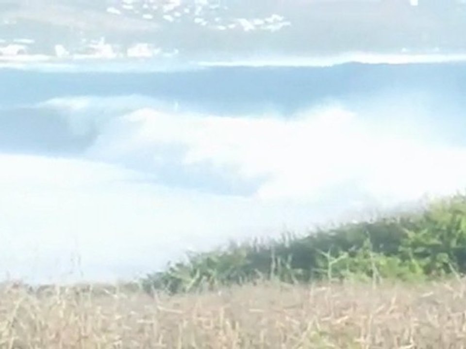 énorme swell à La Réunion