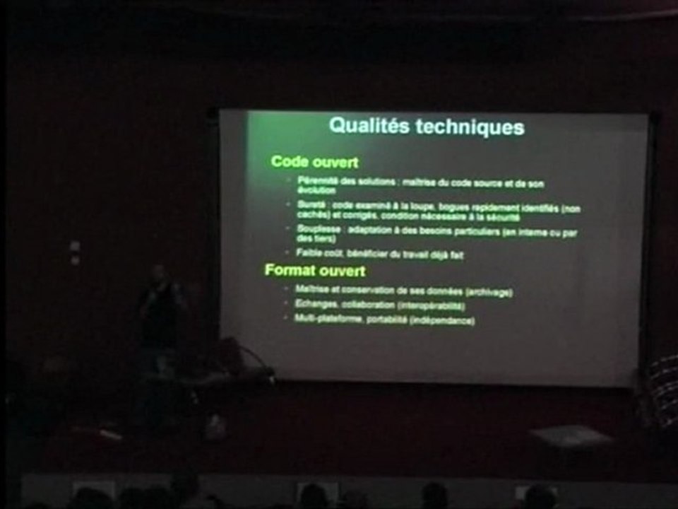 Ubuntu Party 9.10 Toulouse - Introduction aux Logiciels Libres par Pierre-Yves Gosset