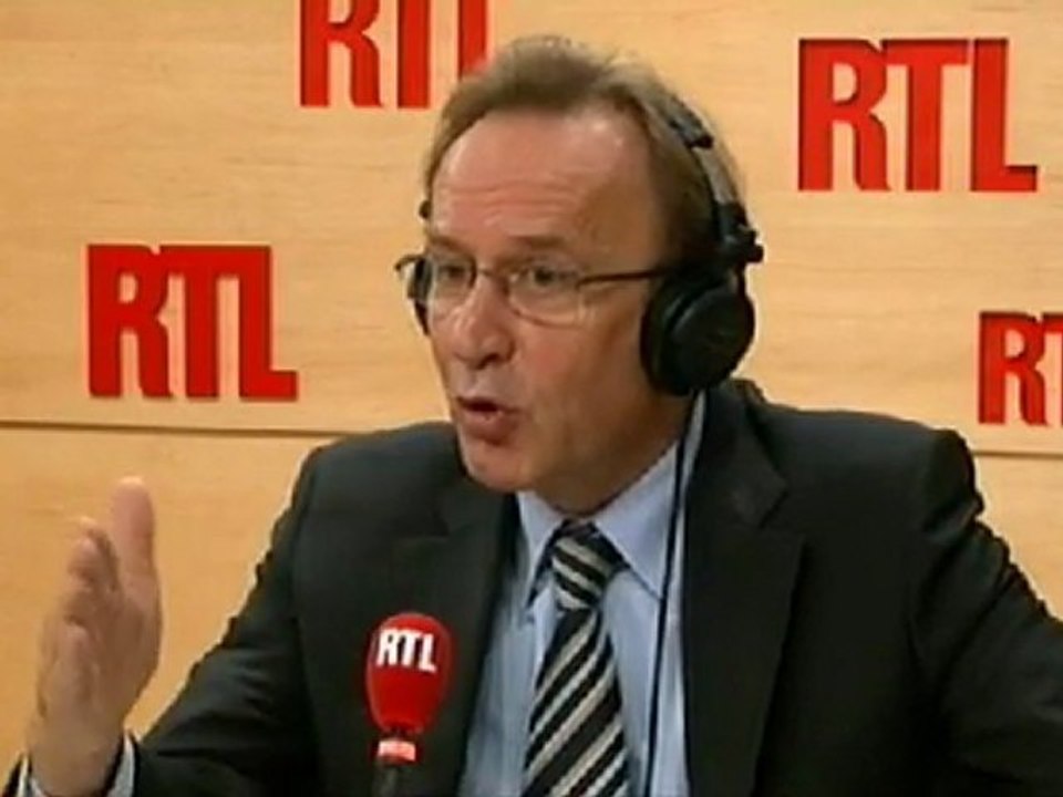 Etienne Caniard : "On ne peut pas continuer à taxer les mutuelles"