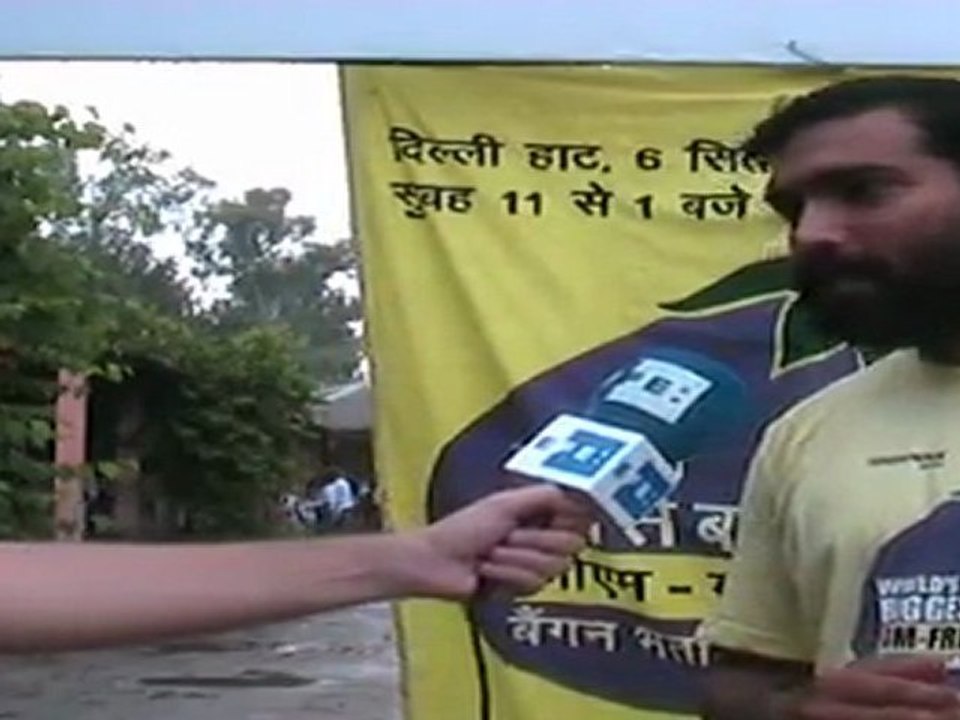 La mayor "berenjenada" del mundo para denunciar el cutivo de transgénicos en la India