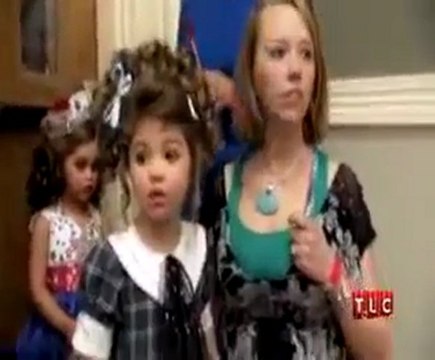 Toddlers and Tiaras 3 Year Old Dressed As Prostitute