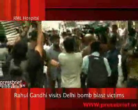 Rahul Gandhi visits Delhi bomb blast victims