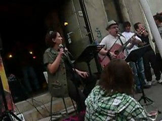 Scène ouverte aux voisins du Bar B'Arts Septembre 2011!