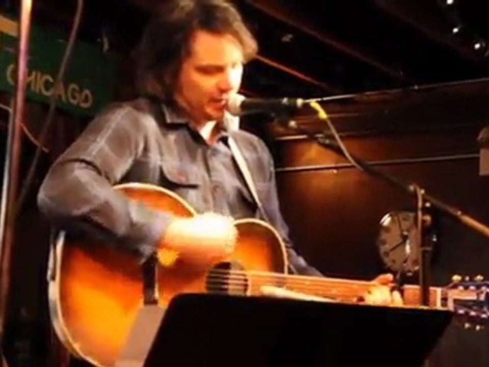 Jeff Tweedy performs the Black Eyed Peas' "I Gotta Feeling" | Time Out Chicago