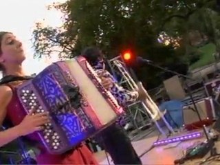 LAVACH' live au festival Silhouette 2011 (extrait 1)