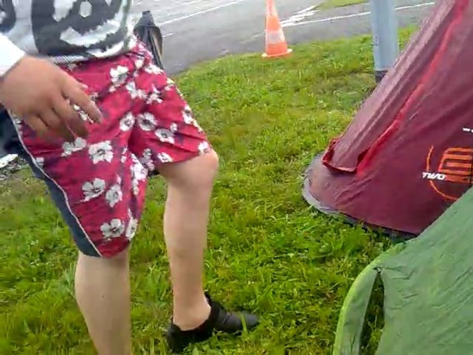04092011128