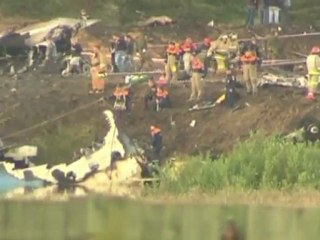 Russie: 44 morts dans le crash de l'avion d'une équipe de hockey