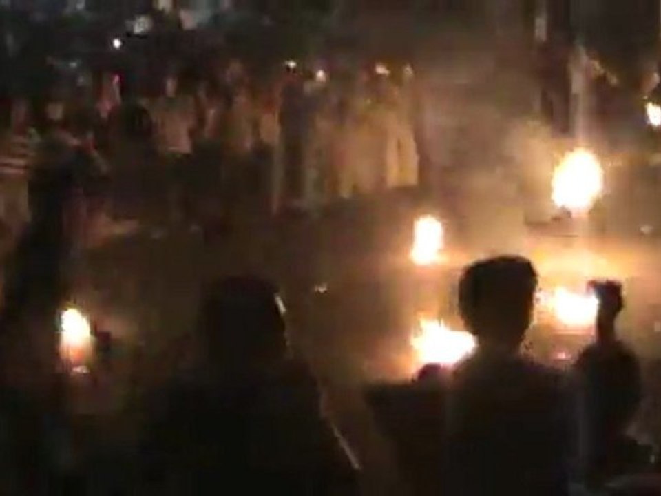El Salvador Fireball Fight