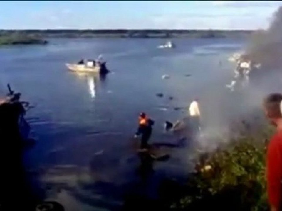 Eishockey - Lokomotive Jaroslawl stürzt in den Tod