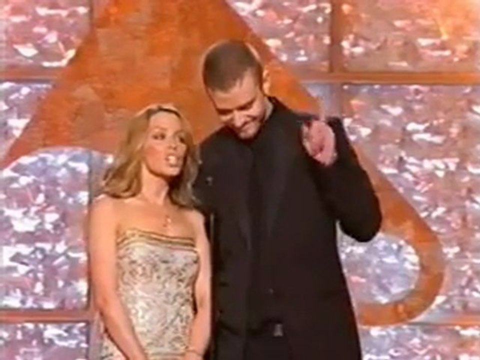 Kylie Minogue & justin timberlake Presenting  in  Grammy 2003