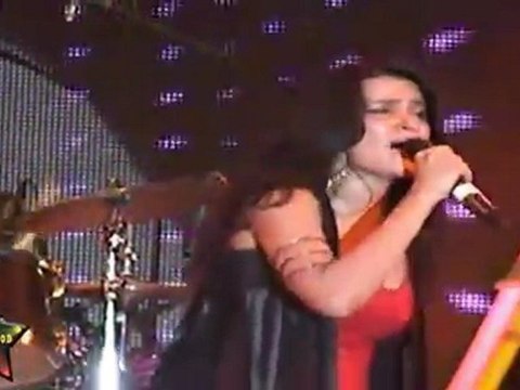 Amazing Singing By Sona Mohapatra At FICCI Frames Awards 2011