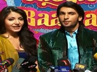 Hot Anushka Sharma & Ranveer Singh At "Band Bajaa Baraat" TV Premiere